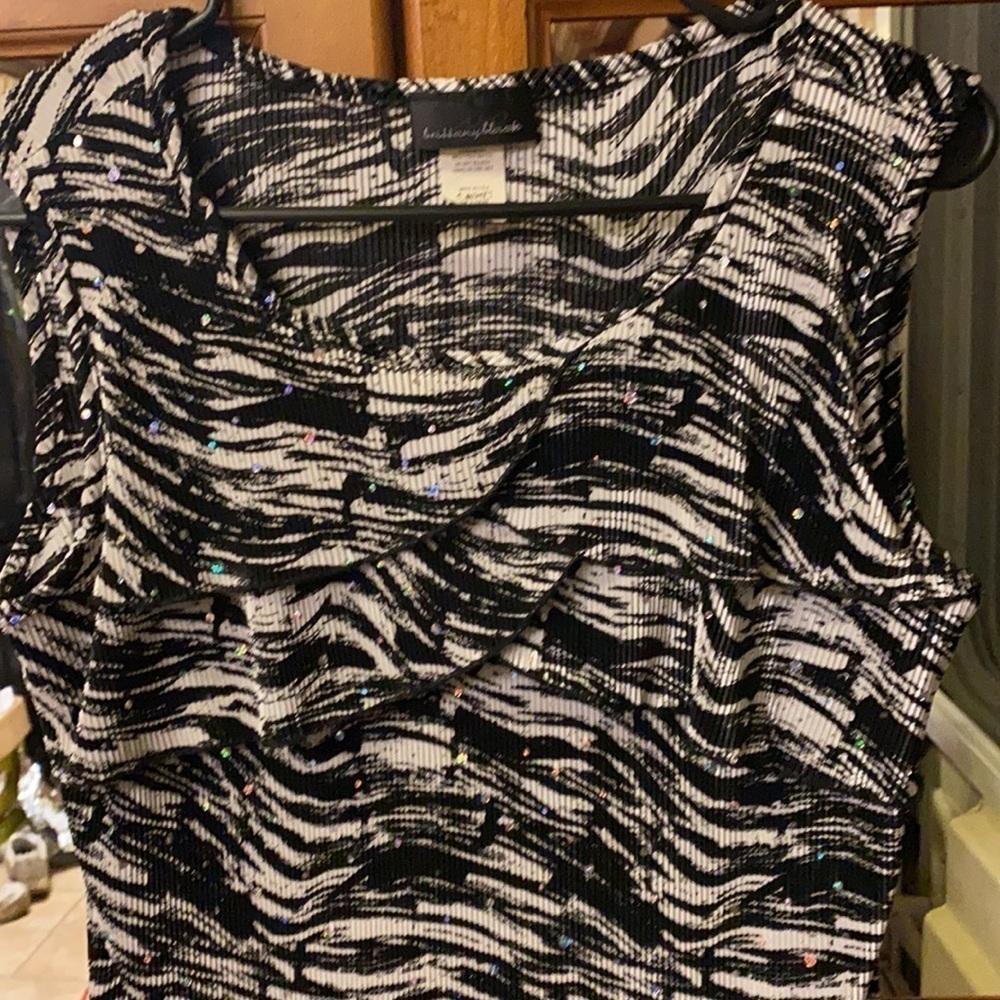 Black & White Blouse with Asymmetrical Ruffle & Sequins Medium Summer Office Fal